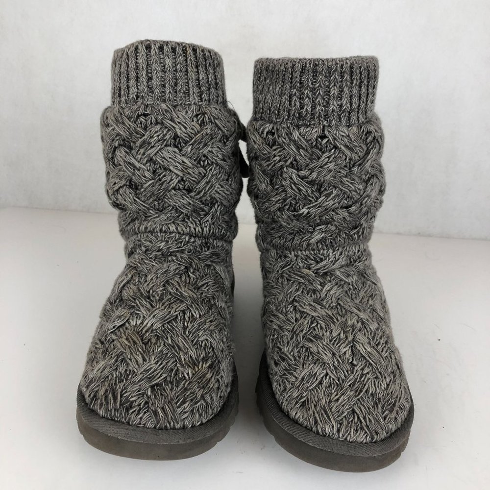 UGG Women's Size 9 Isla Grey Cable Knit Sweater Lace-Up Ankle Booties Boots - Picture 4 of 12